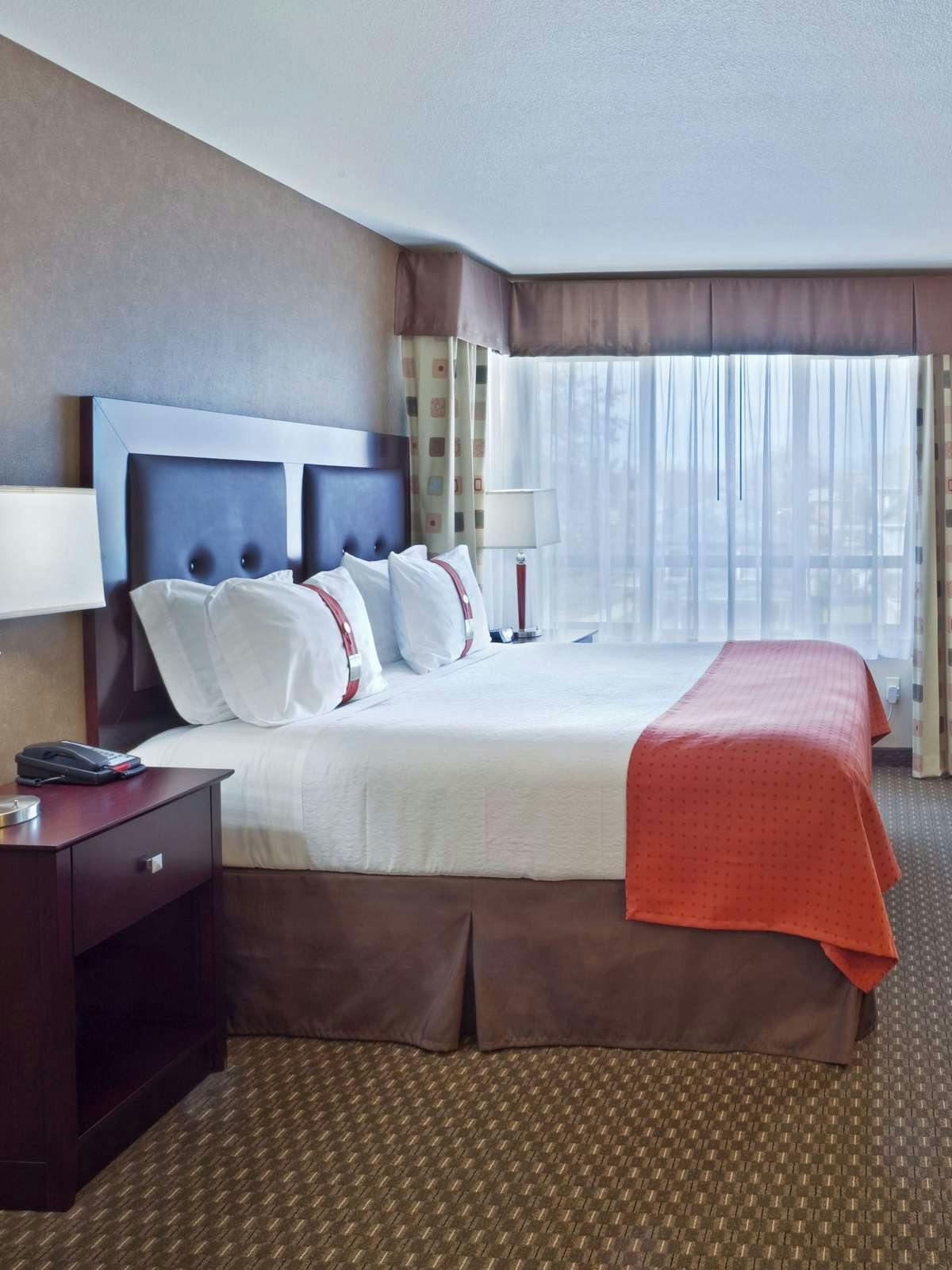 Hotel Holiday Inn Yakima photo 1