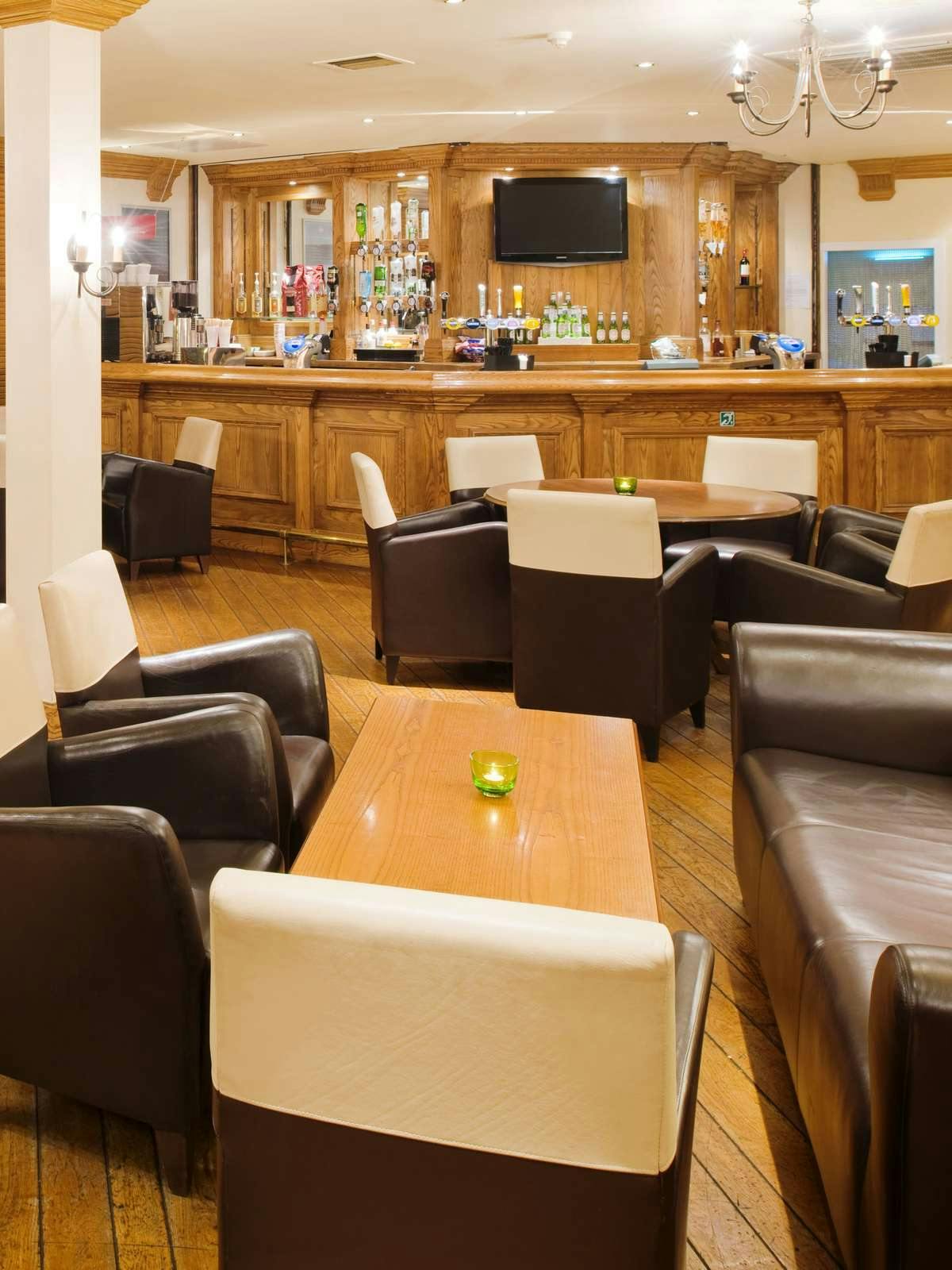 Hotel Holiday Inn York photo 2