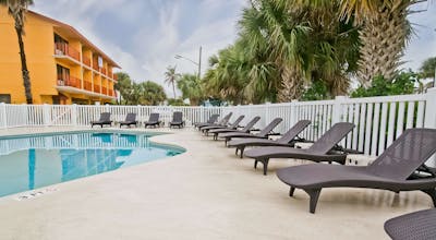 Royal Inn Beach Hutchinson Island