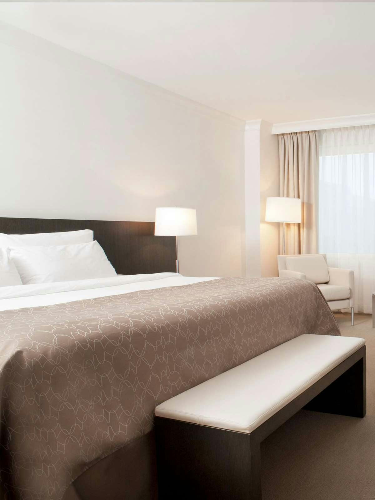 Hotel InterContinental Suites Hotel Cleveland photo 1