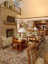 Hotel Staybridge Suites Austin Airport photo 2