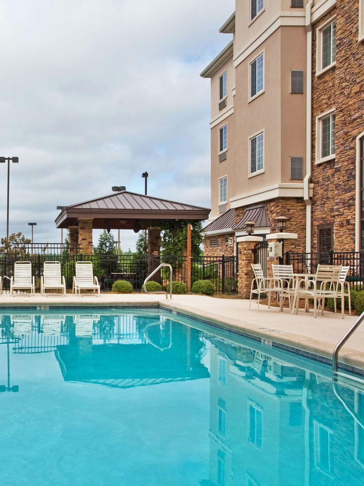 Hotel Staybridge Suites Columbus photo 5