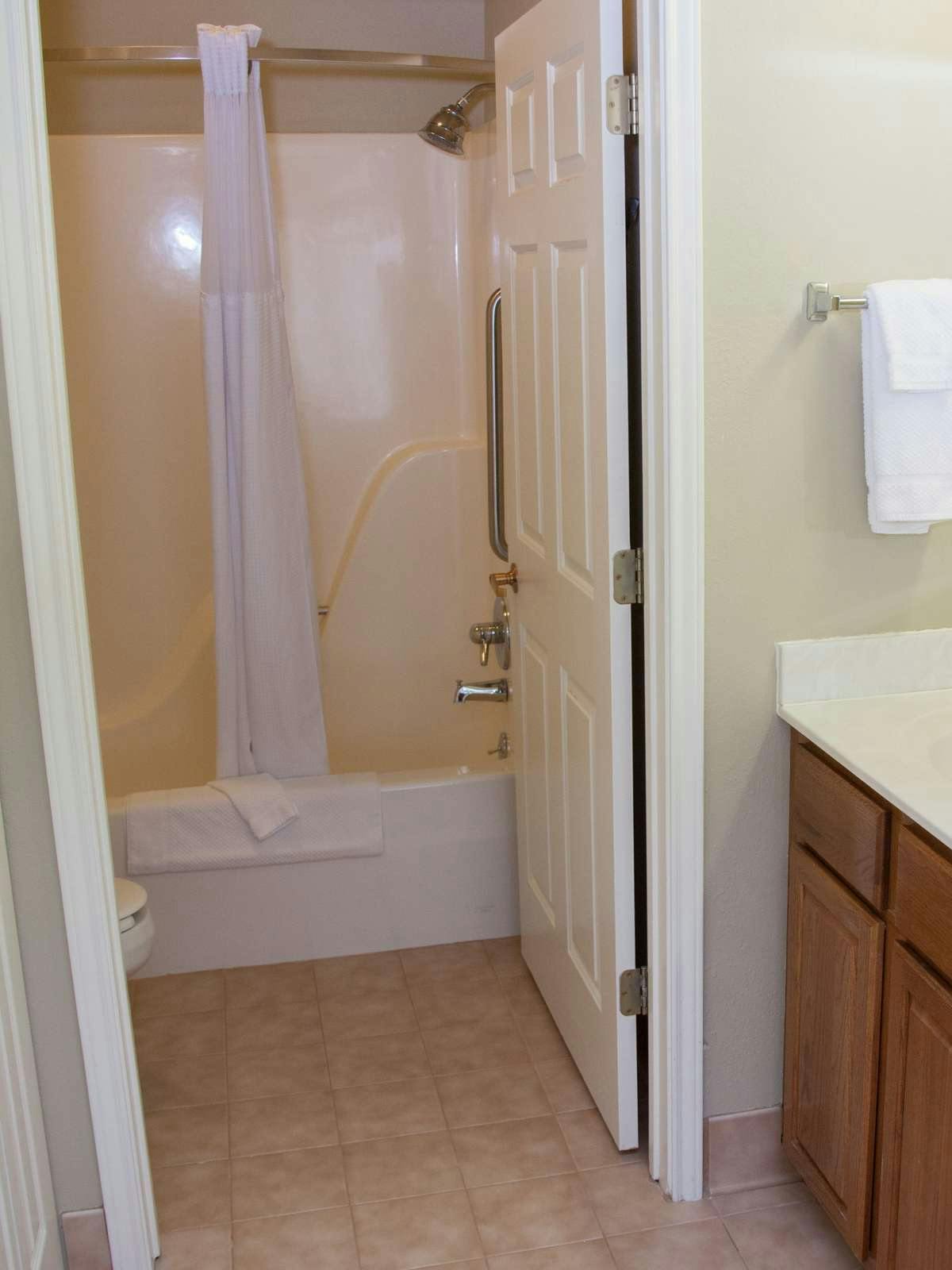 Hotel Staybridge Suites Corning photo 1