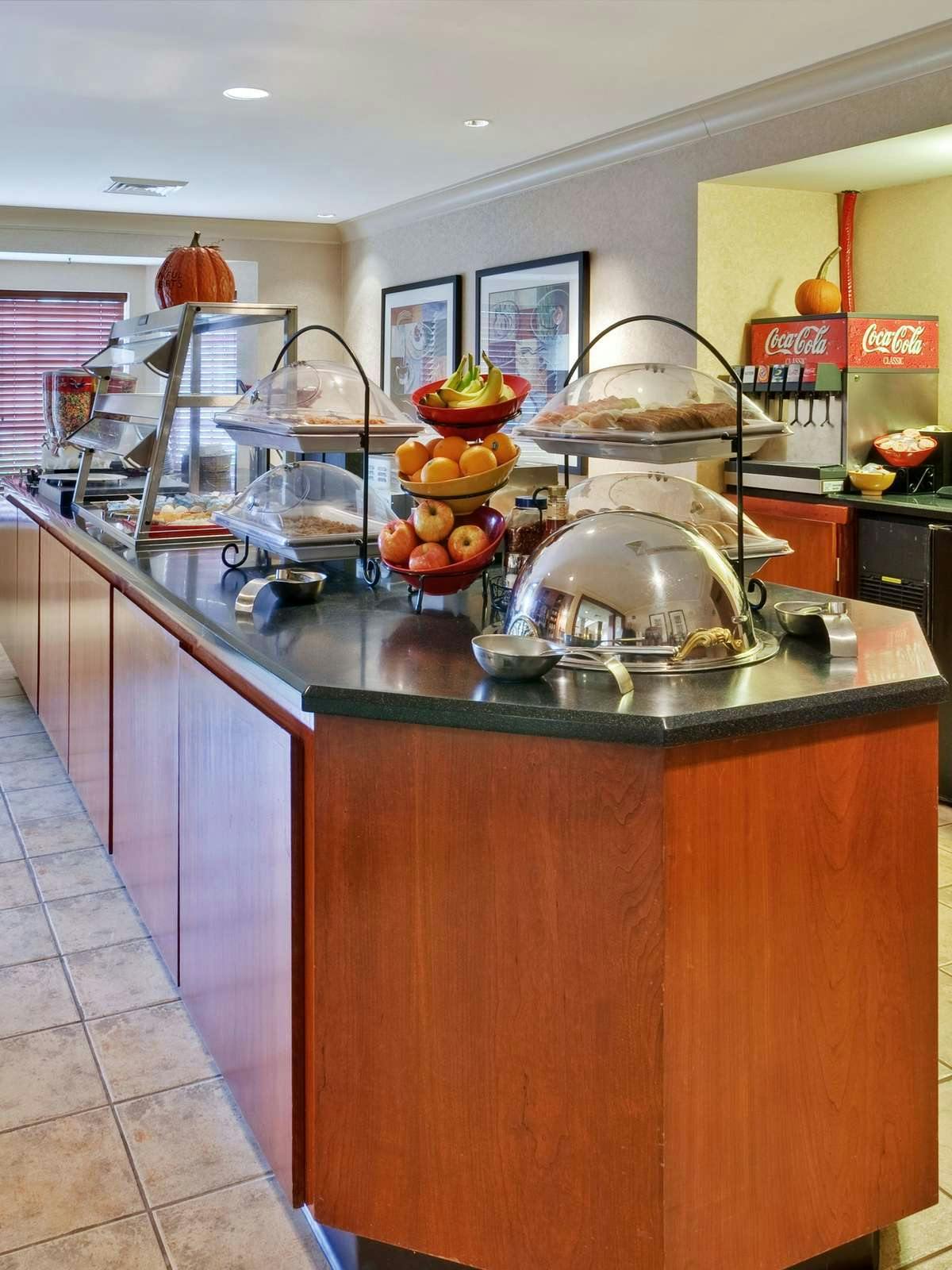 Hotel Staybridge Suites Corning photo 3