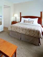 Hotel Staybridge Suites Cranbury South Brunswick photo 1