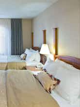 Hotel Staybridge Suites Detroit Utica photo 1