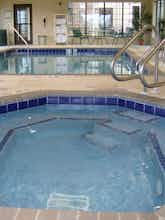 Hotel Staybridge Suites Davenport photo 5