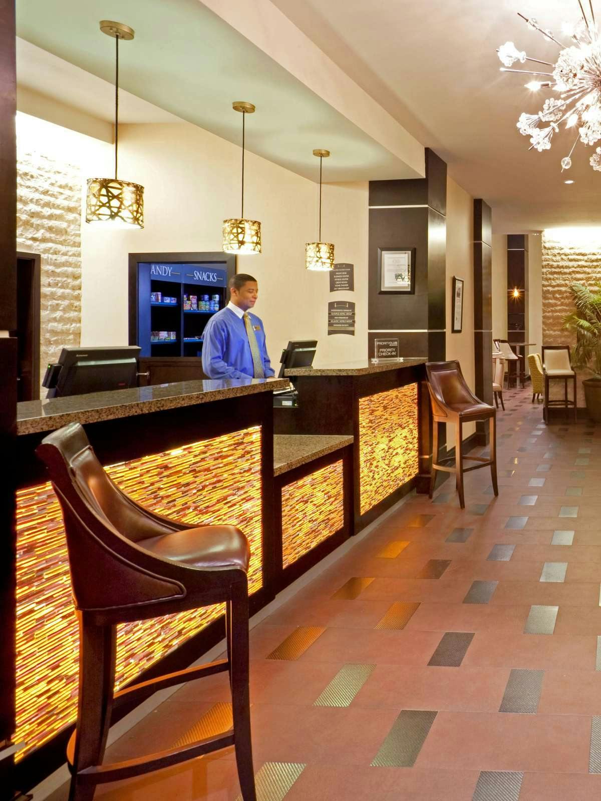 Hotel Staybridge Suites DFW Airport North photo 4