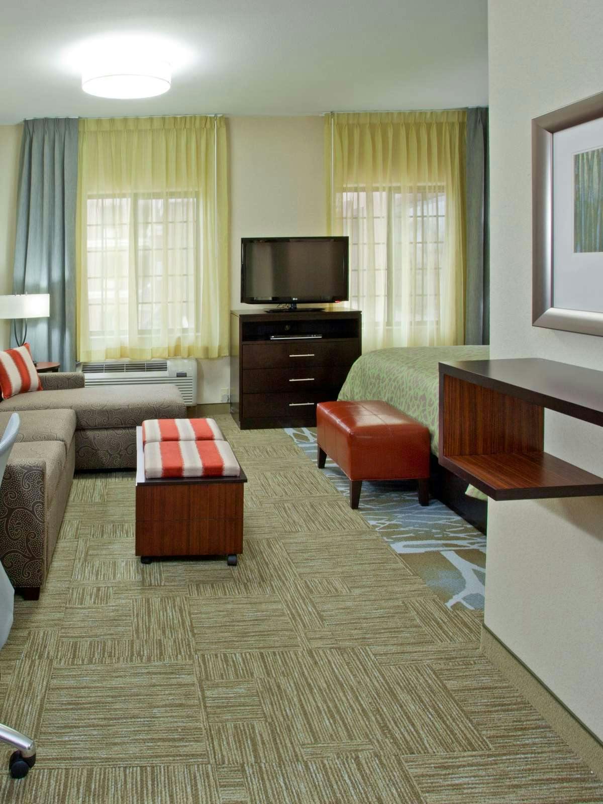 Hotel Staybridge Suites Houston Stafford Sugar Land photo 2