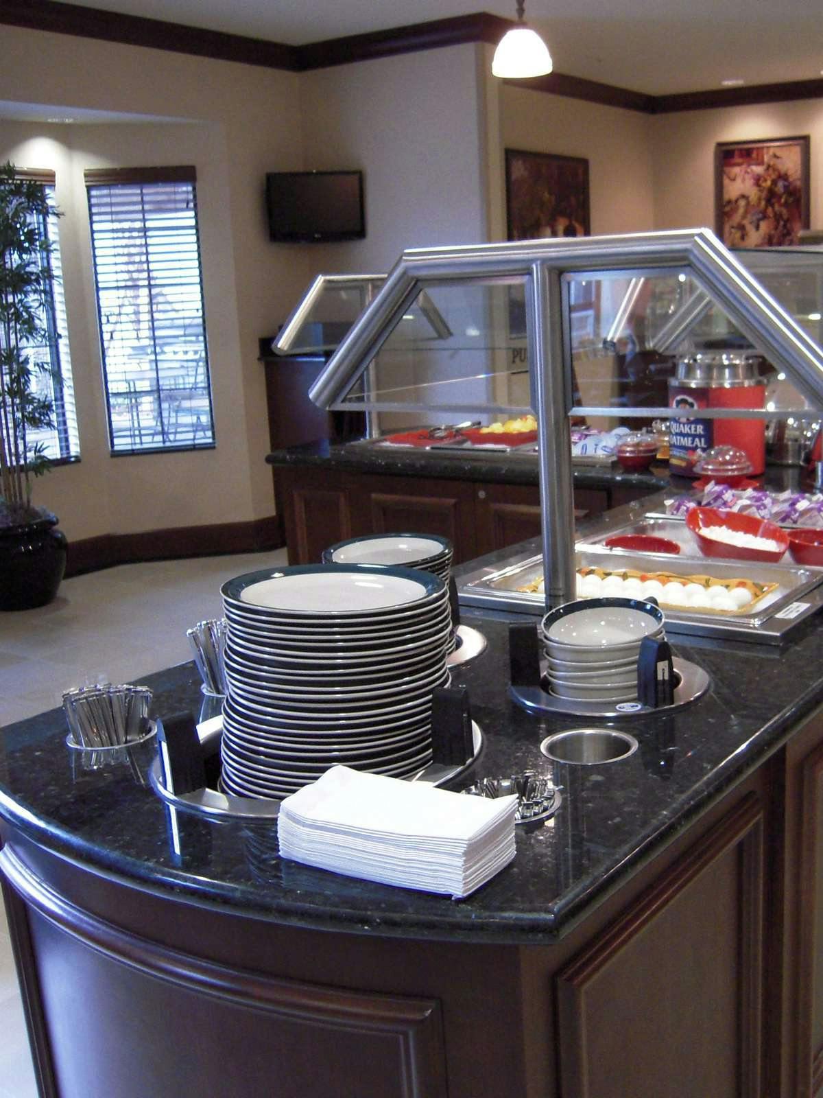 Hotel Staybridge Suites Lafayette Airport photo 5