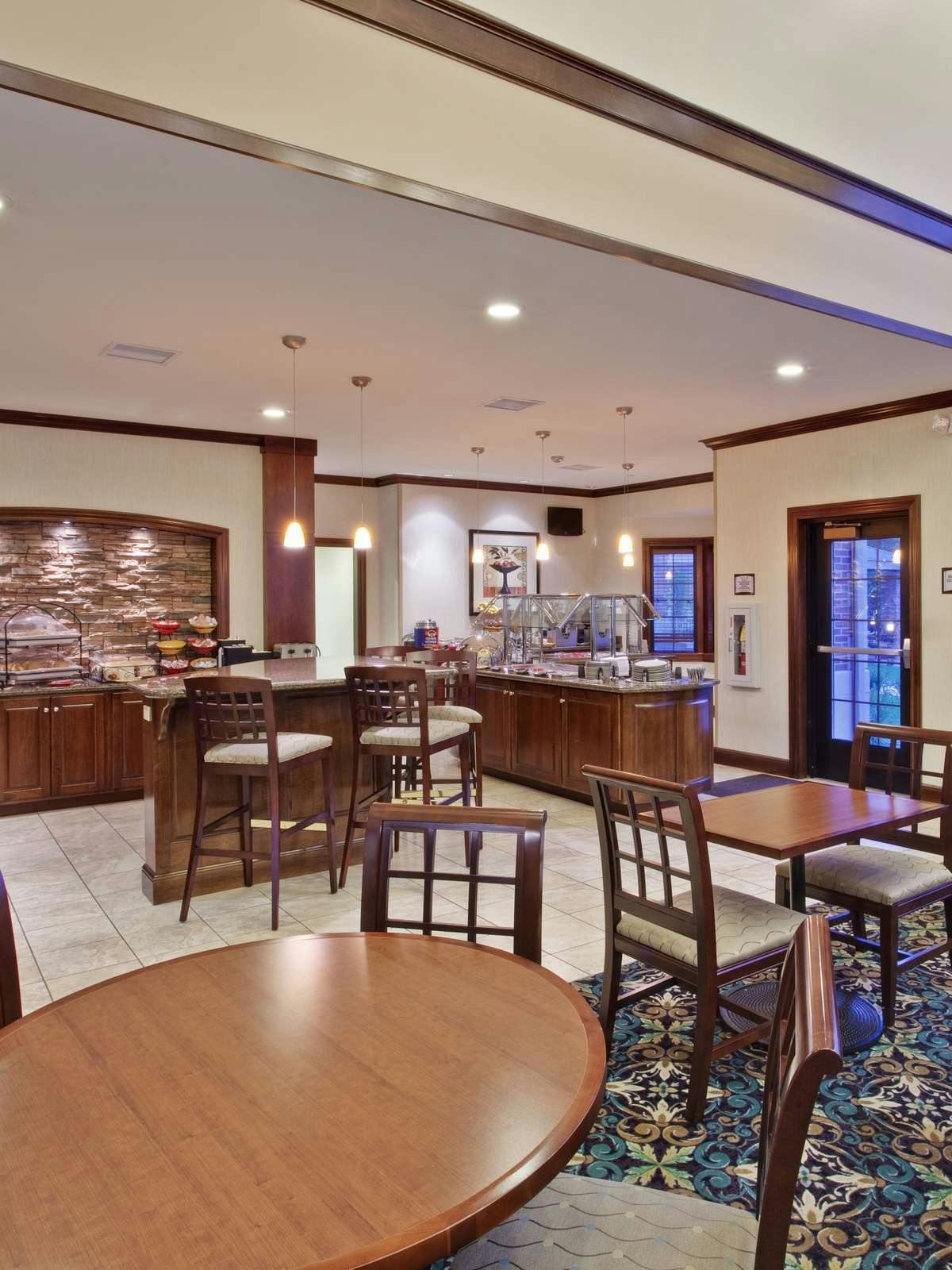 Hotel Staybridge Suites Indianapolis Carmel photo 3