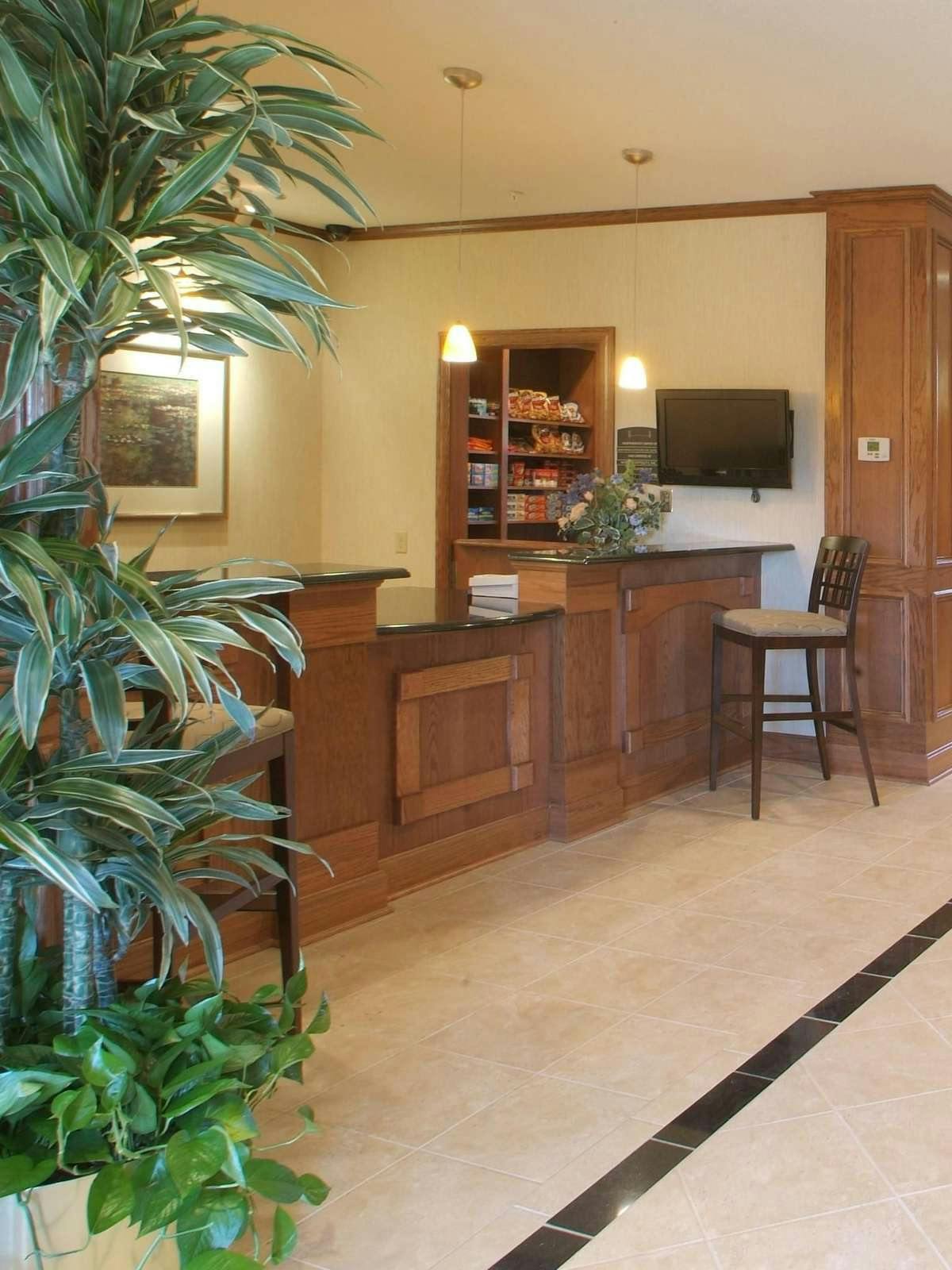 Hotel Staybridge Suites Kansas City Independence photo 4