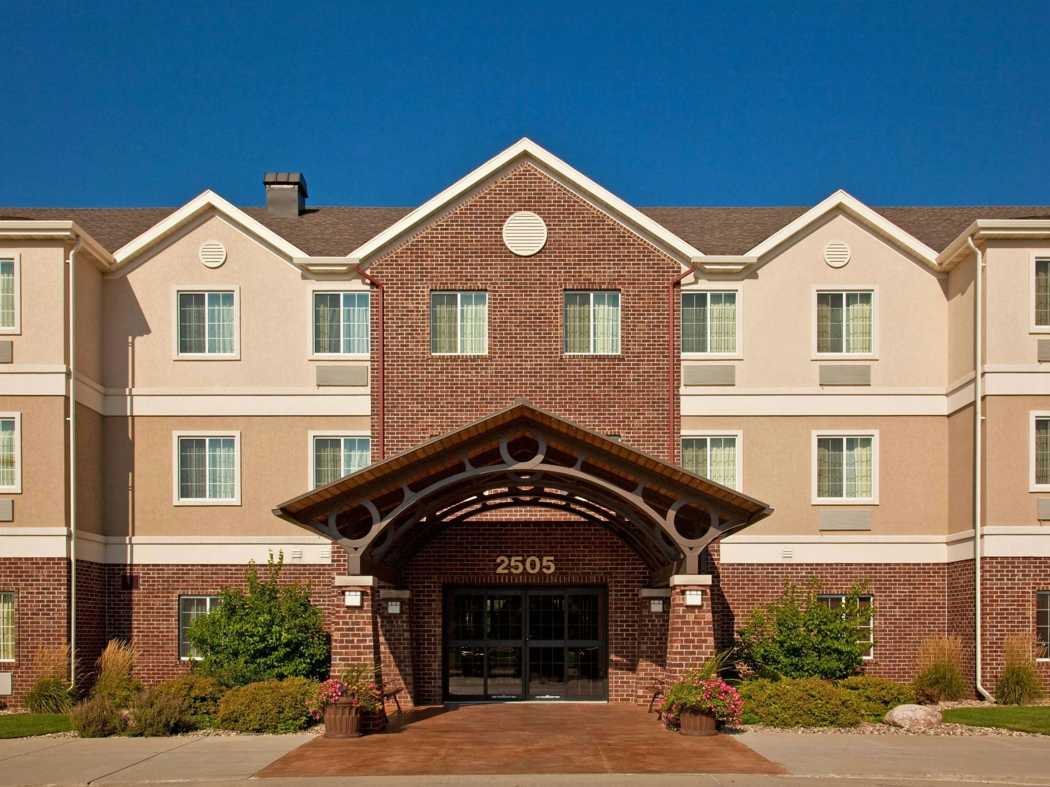 Staybridge Suites Sioux Falls At Empire Mall