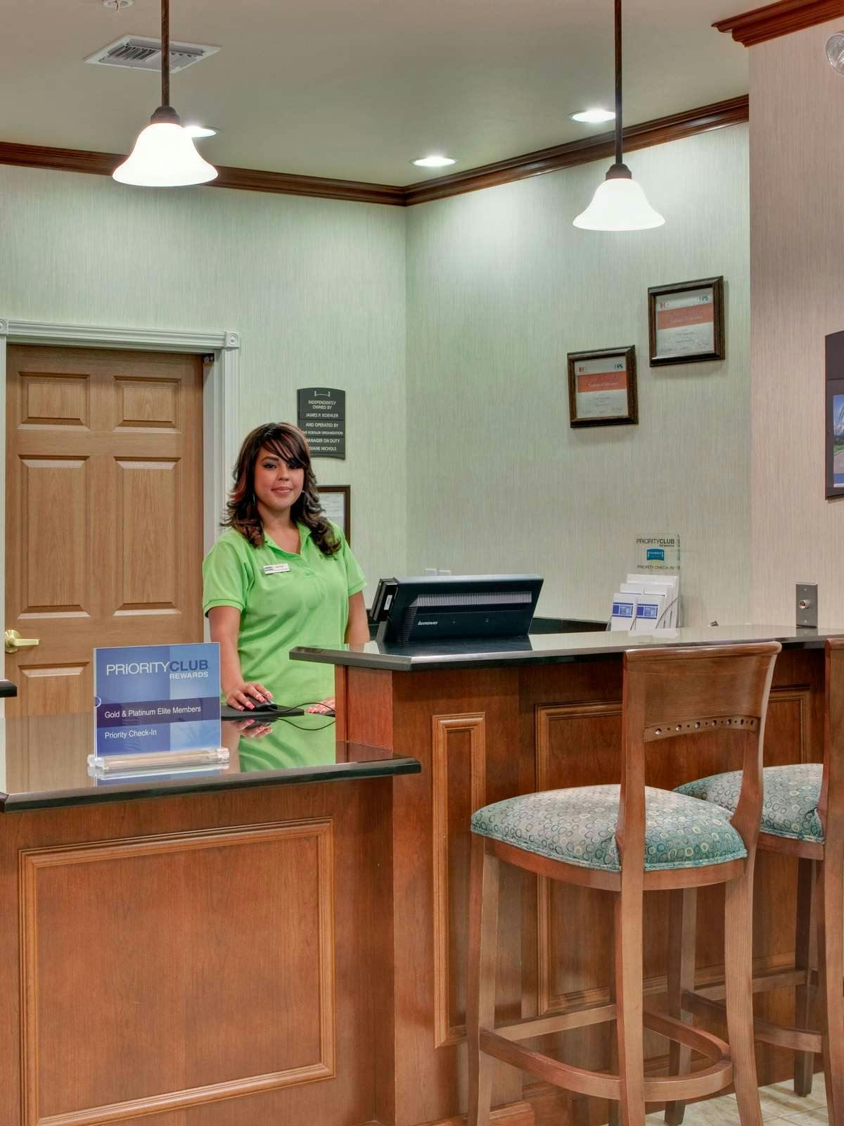 Hotel Staybridge Suites Tucson Airport photo 4