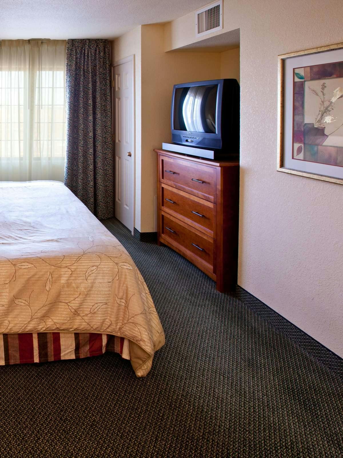 Hotel Staybridge Suites Springfield South photo 2