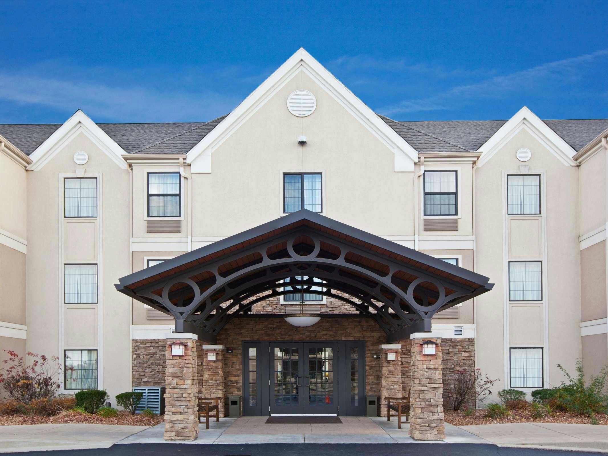 Staybridge Suites Springfield South
