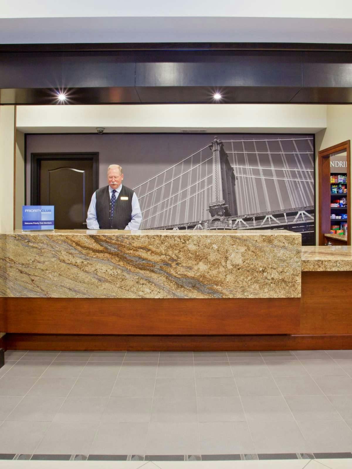 Hotel Staybridge Suites Tyler University photo 5