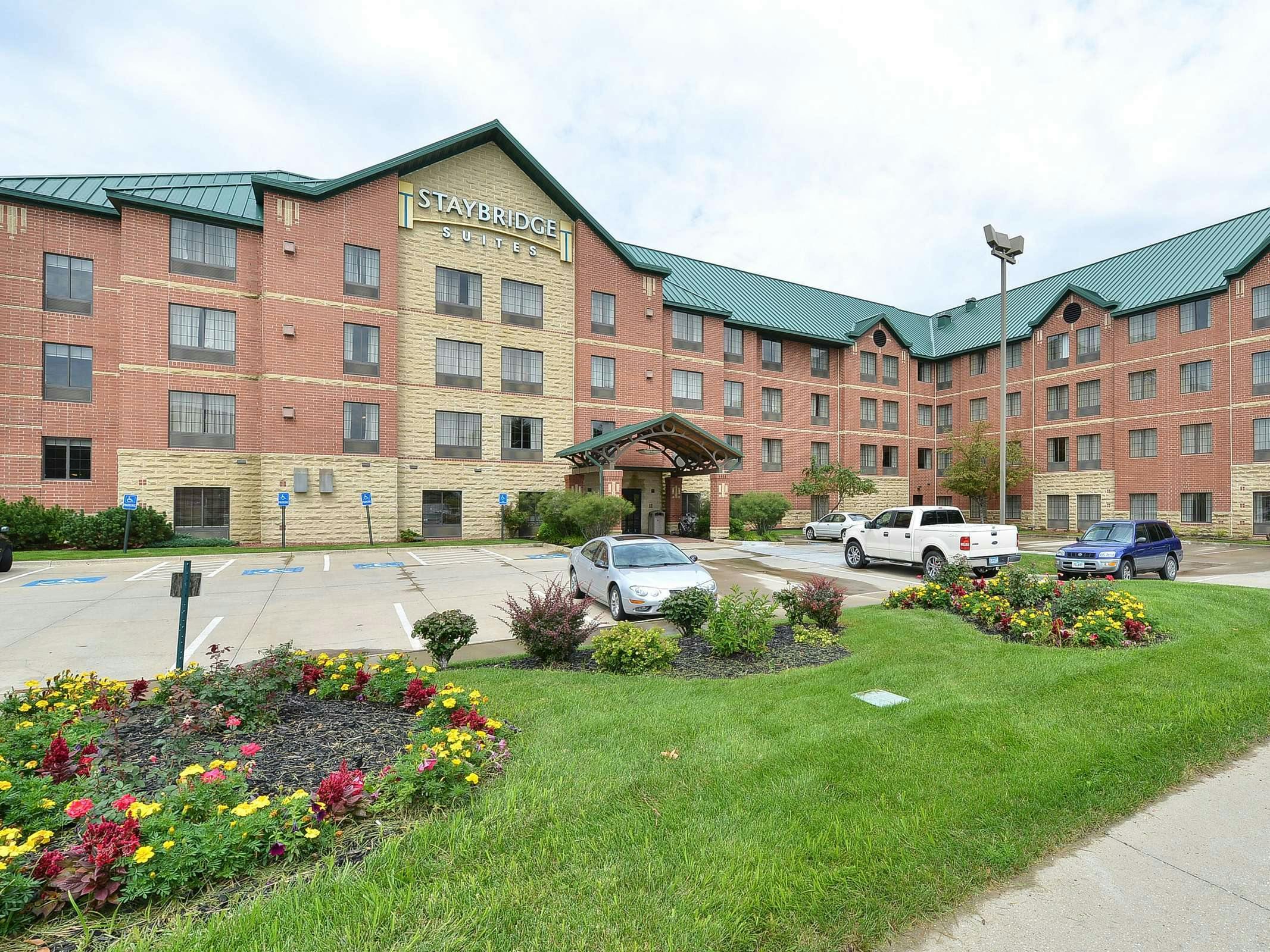 Staybridge Suites West Des Moines
