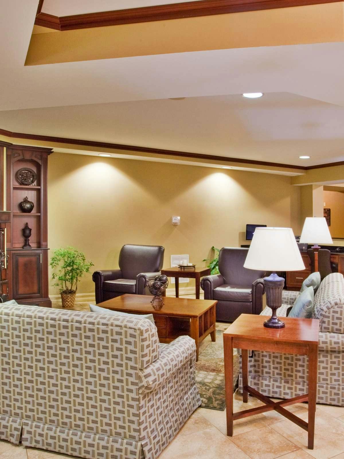 Hotel Candlewood Suites Athens photo 4