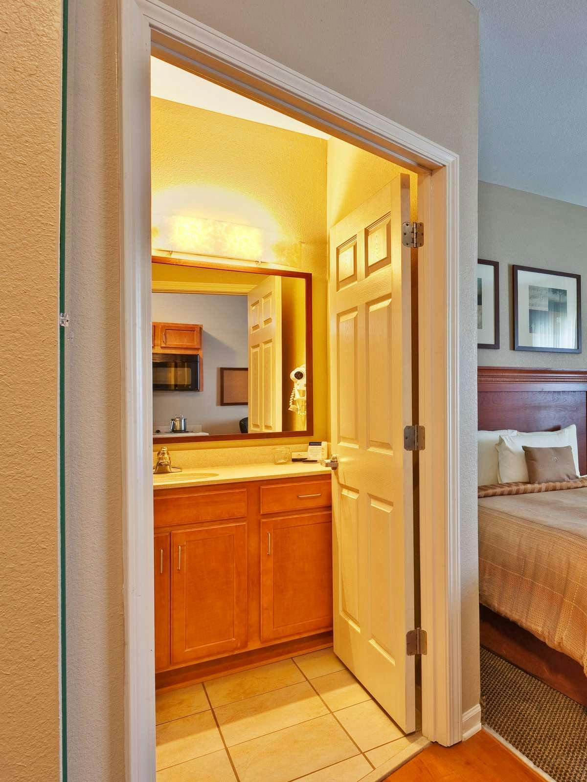 Hotel Candlewood Suites Abilene photo 3