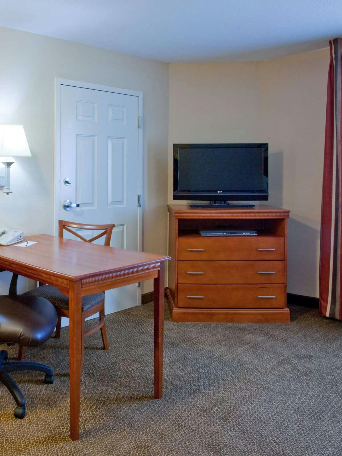 Hotel Candlewood Suites Alabaster photo 2