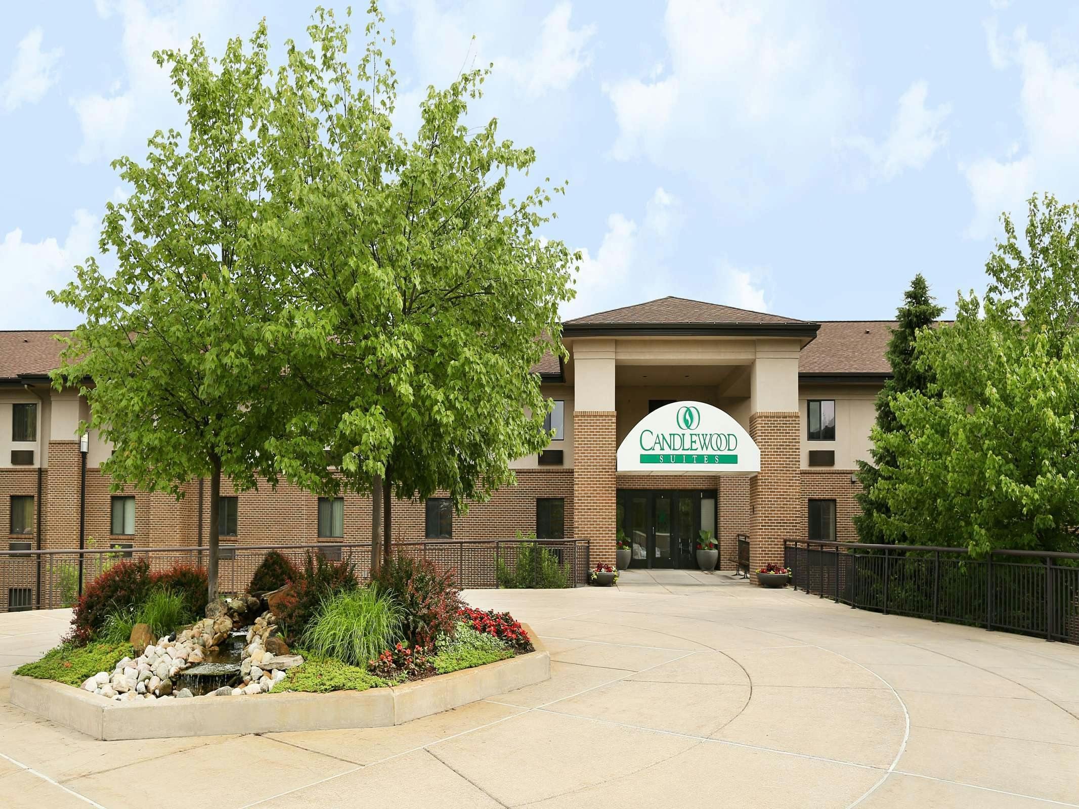 Candlewood Suites East Lansing by IHG