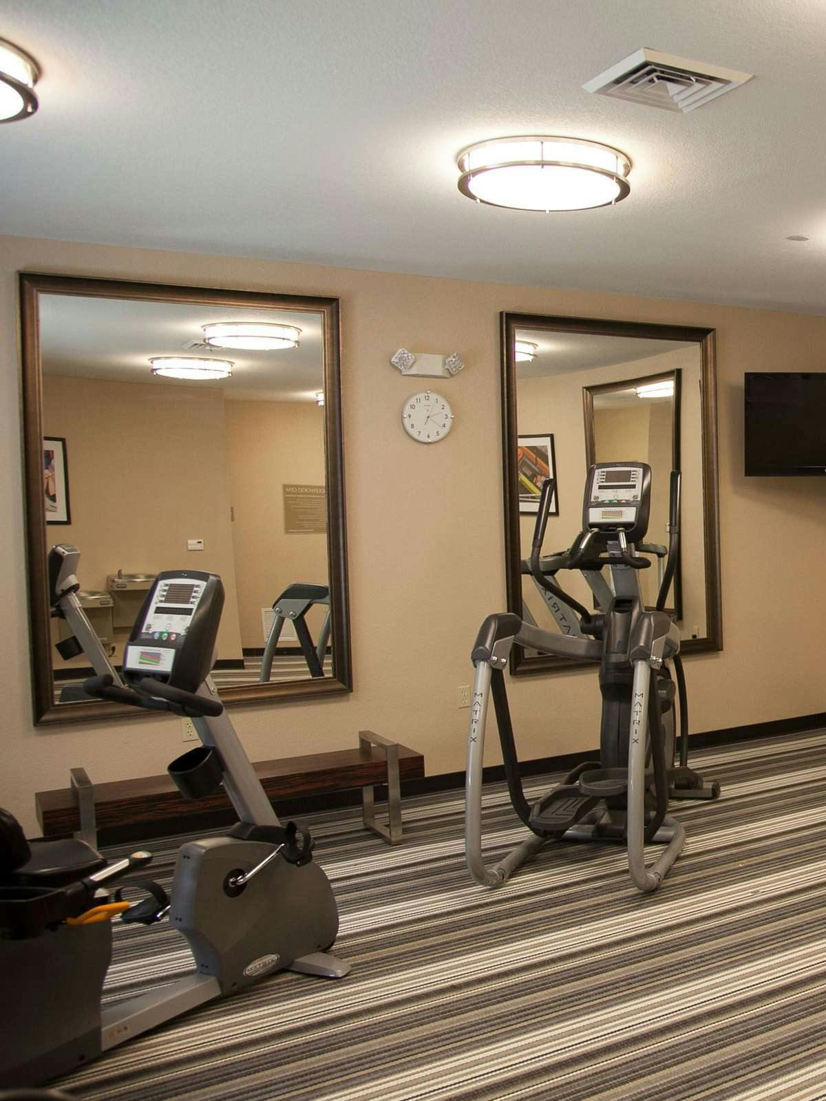 Hotel Candlewood Suites Alexandria photo 3