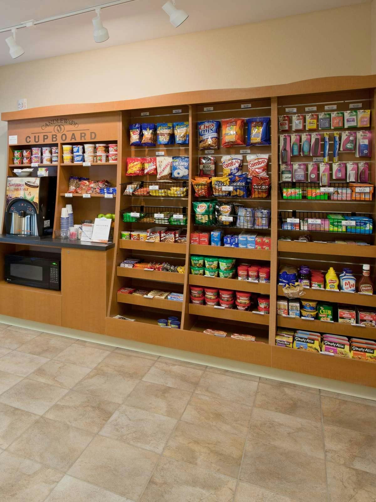 Hotel Candlewood Suites Champaign Urbana University Area photo 5