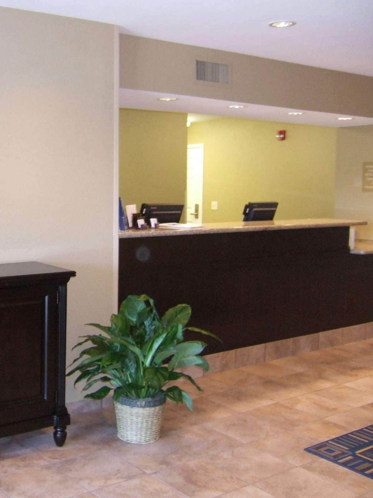 Hotel Candlewood Suites Loveland photo 4