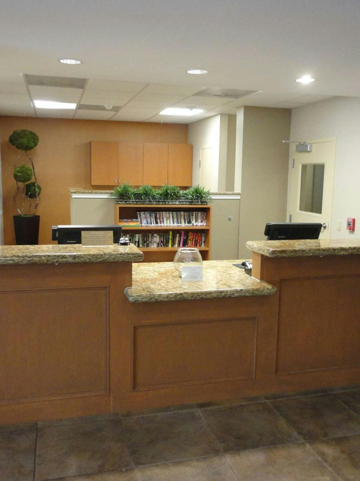 Hotel Candlewood Suites The Woodlands photo 5