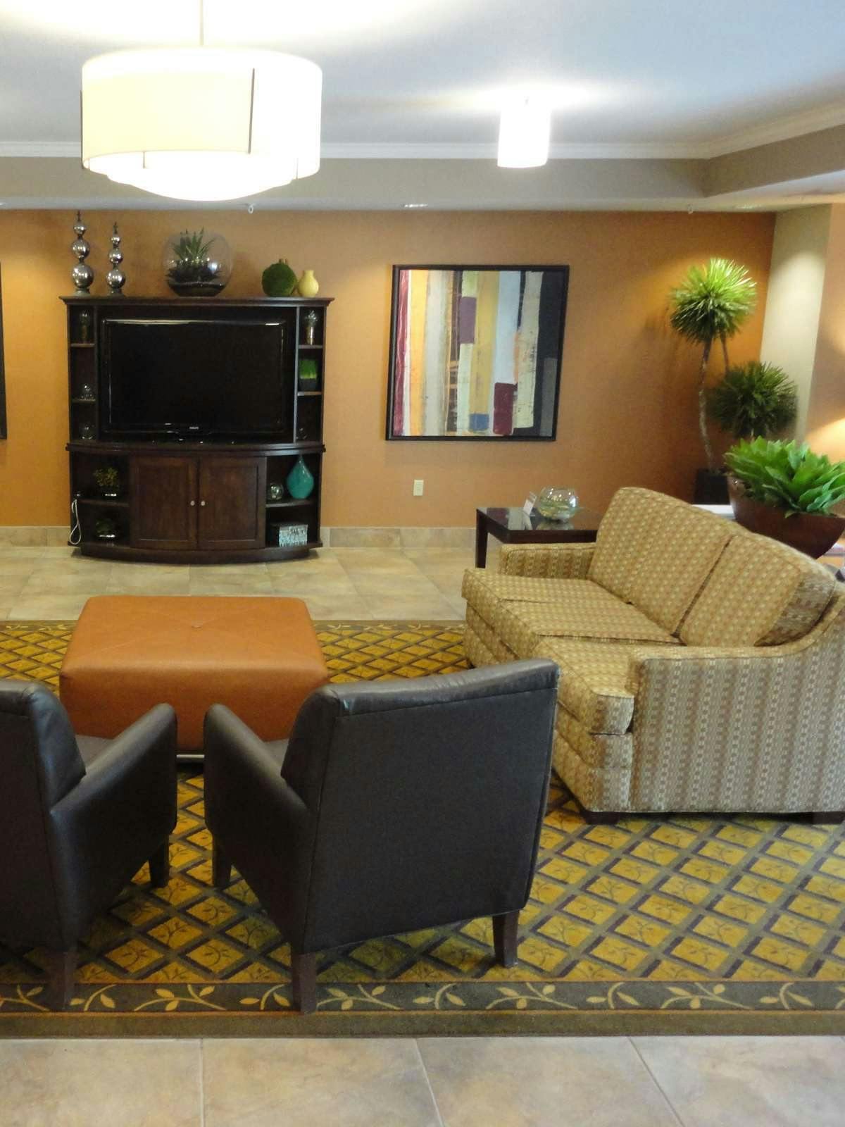 Hotel Candlewood Suites The Woodlands photo 4