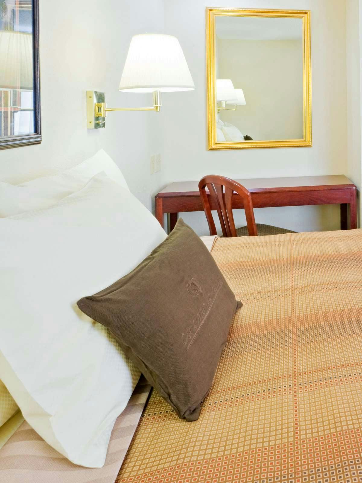 Hotel Sonesta Simply Suites Parsippany Morris Plains photo 1