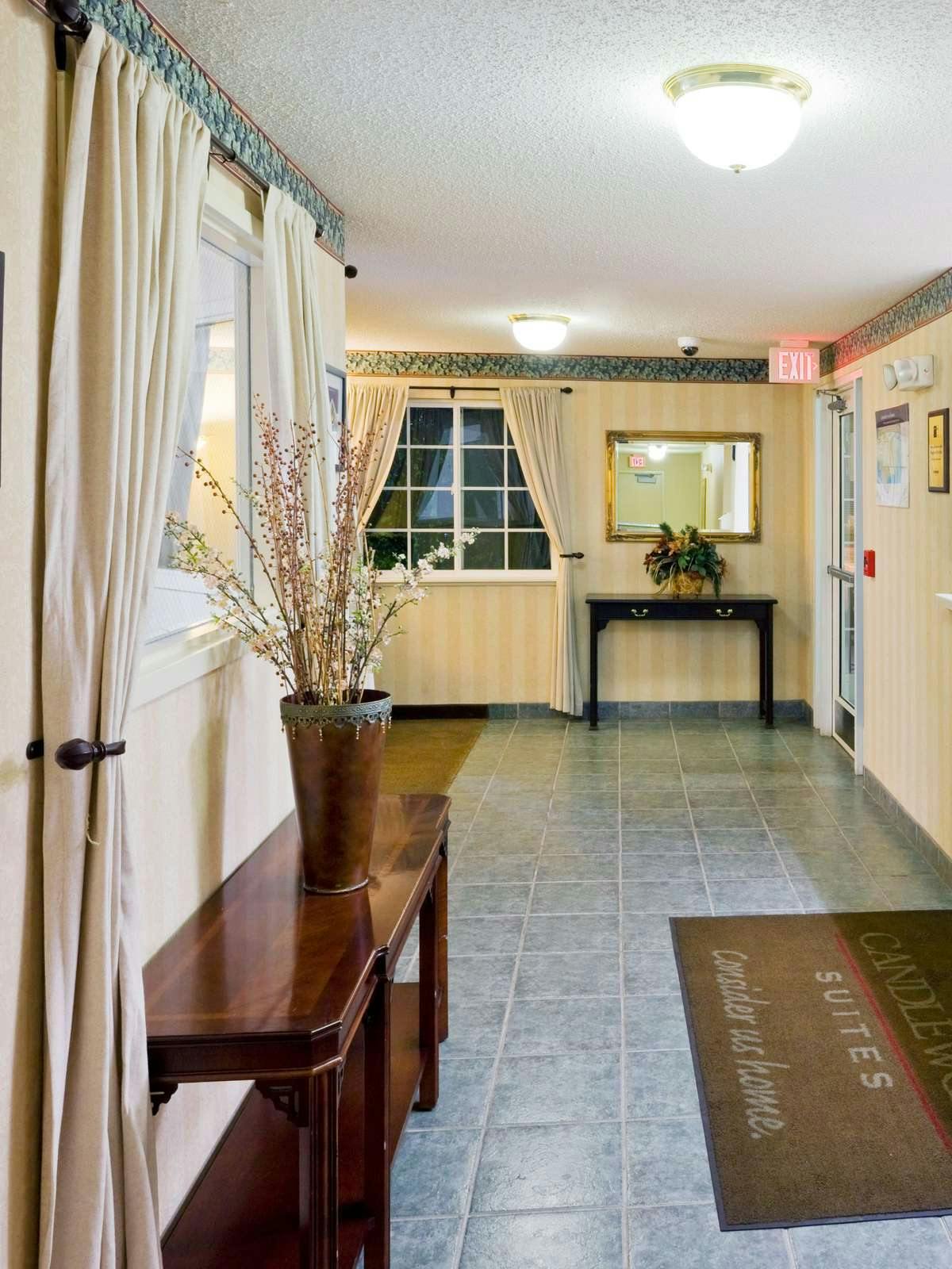 Hotel Sonesta Simply Suites Parsippany Morris Plains photo 5