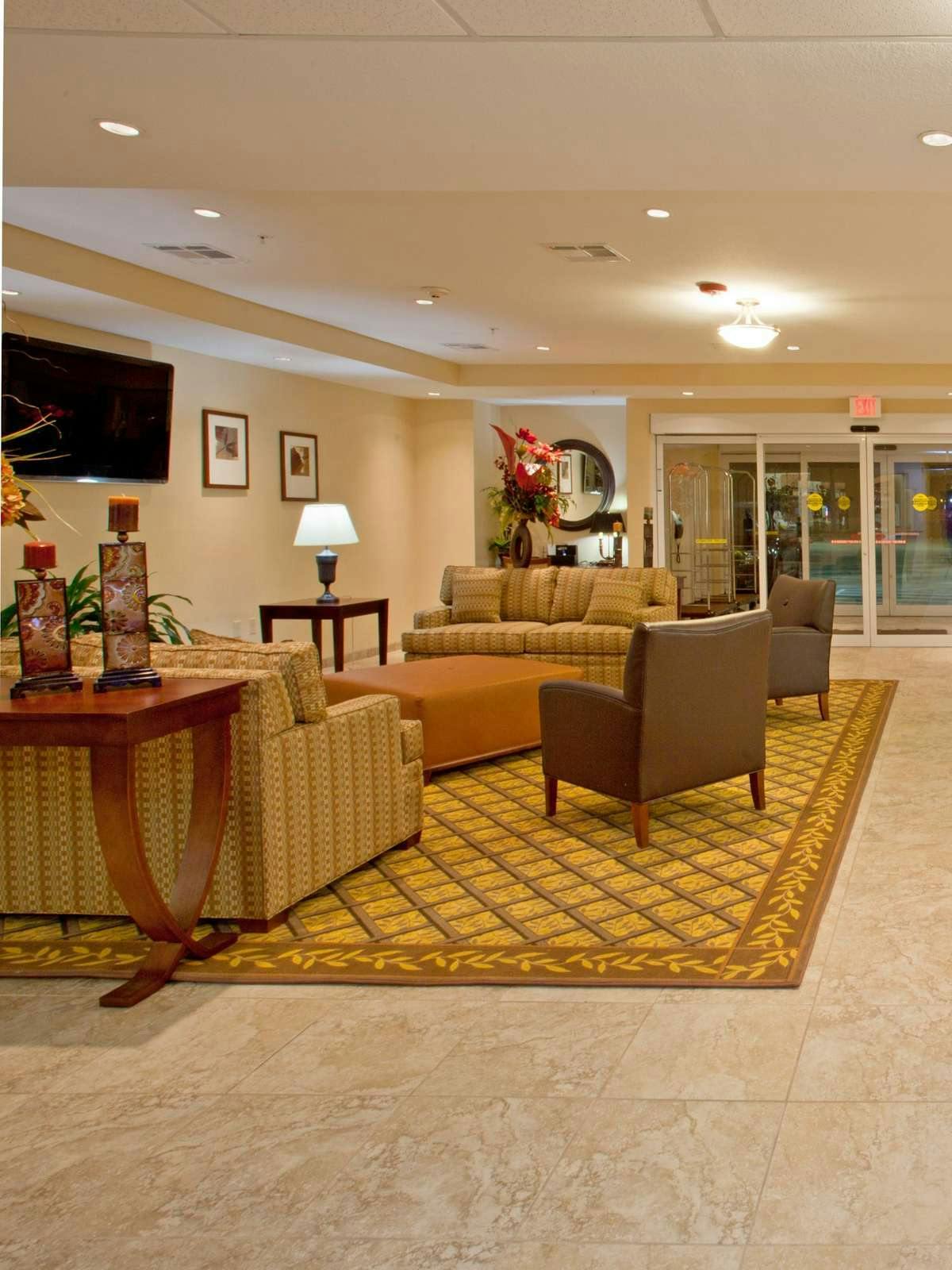 Hotel Candlewood Suites Pearland photo 3