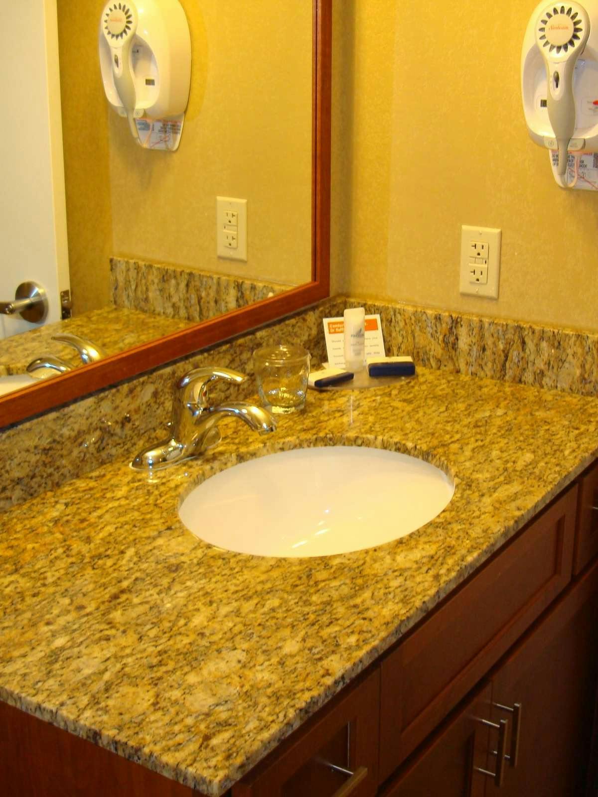 Hotel Candlewood Suites Pittsburgh Cranberry photo 2