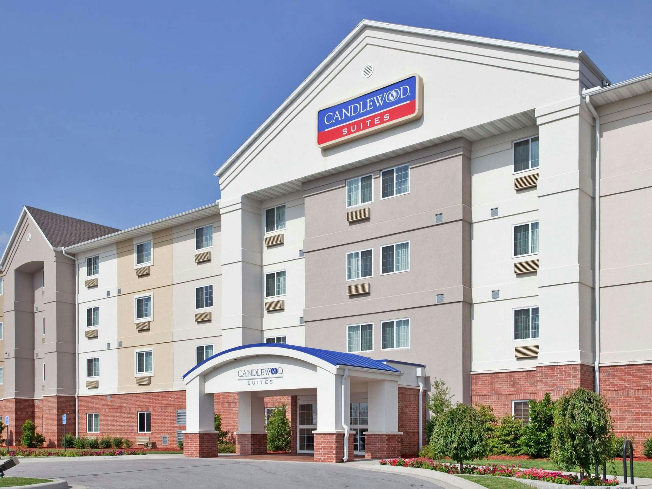 Candlewood Suites Springfield South