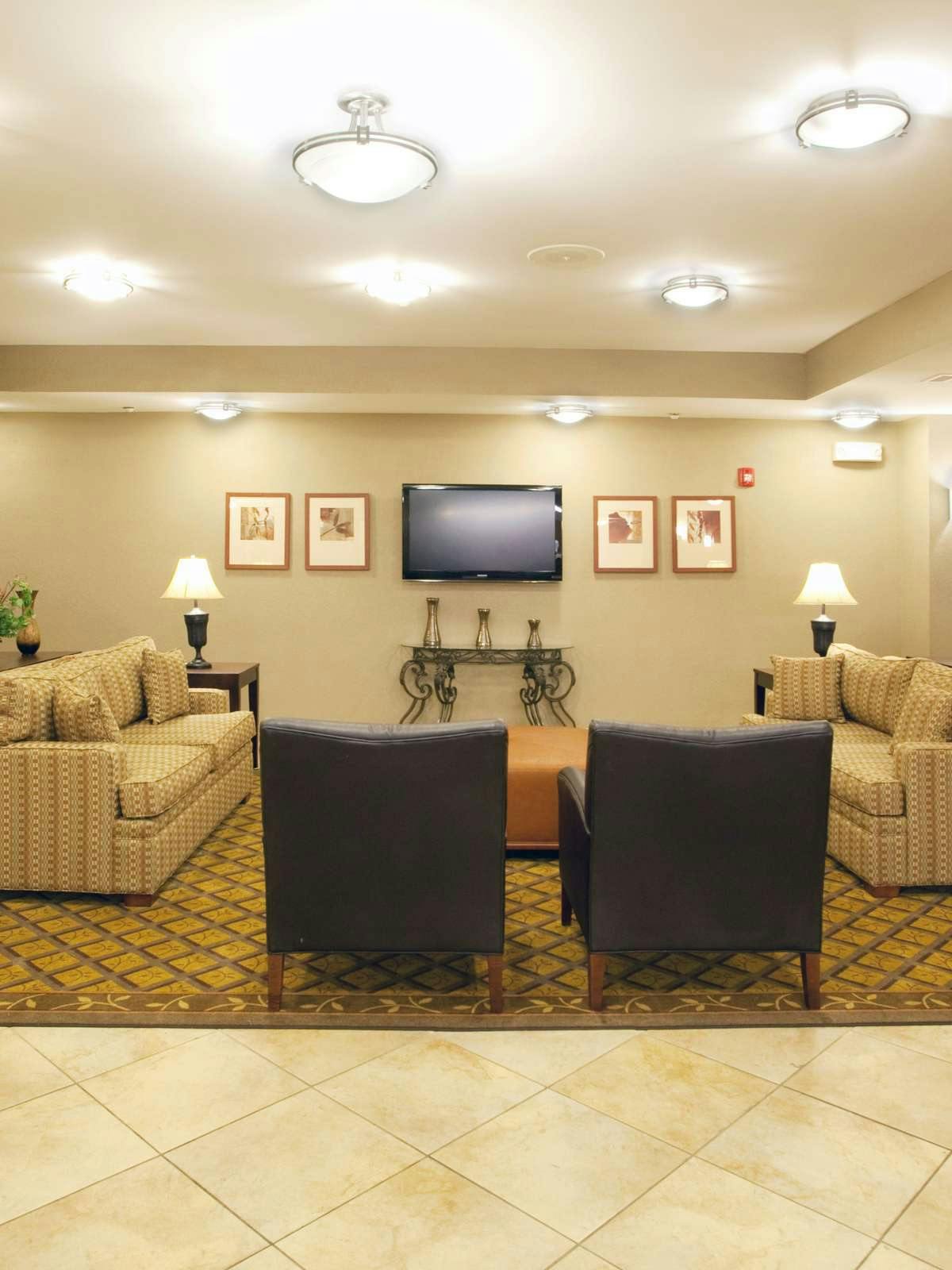 Hotel Candlewood Suites Sumter photo 3