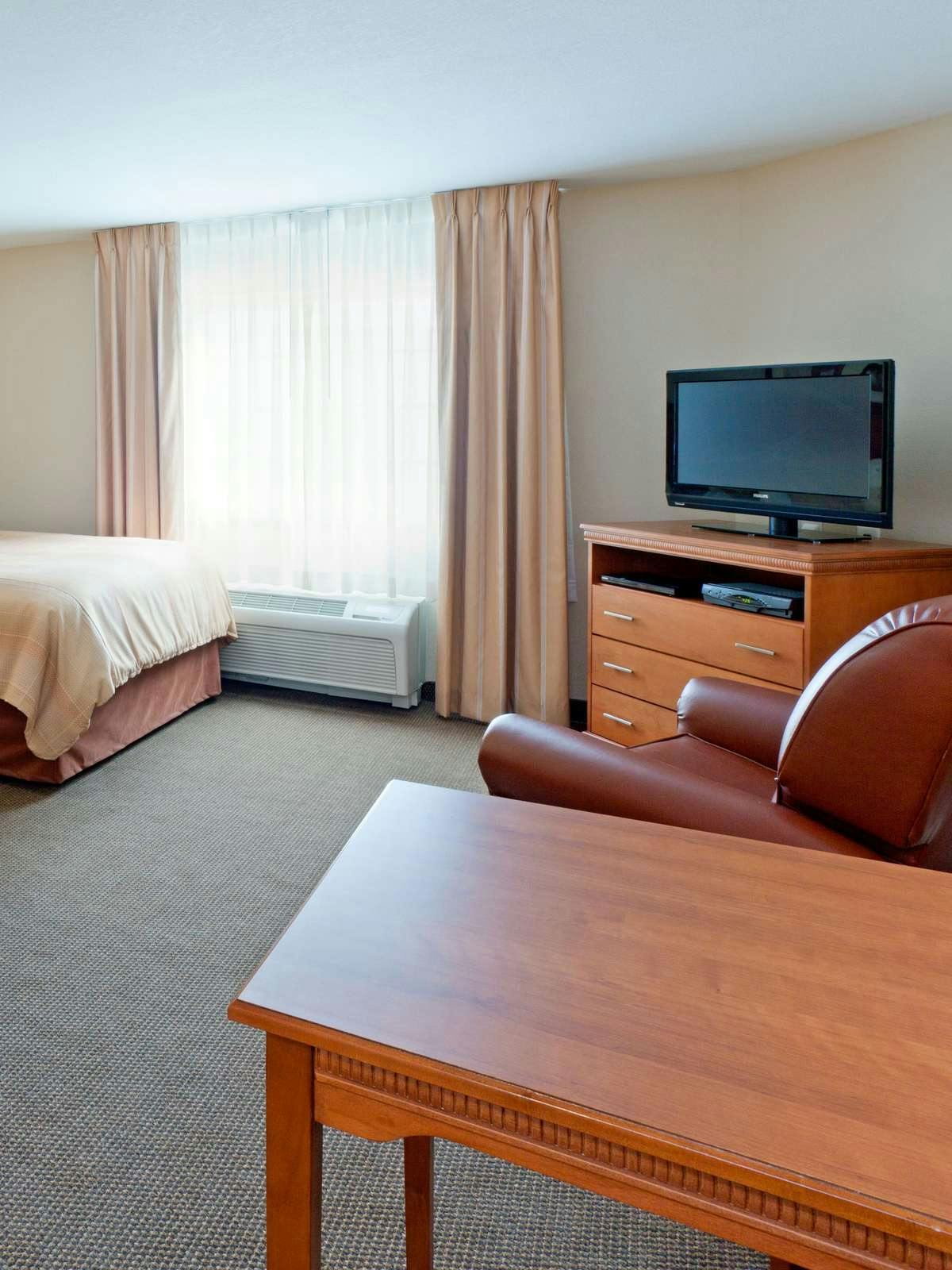 Hotel Candlewood Suites Watertown Fort Drum photo 2