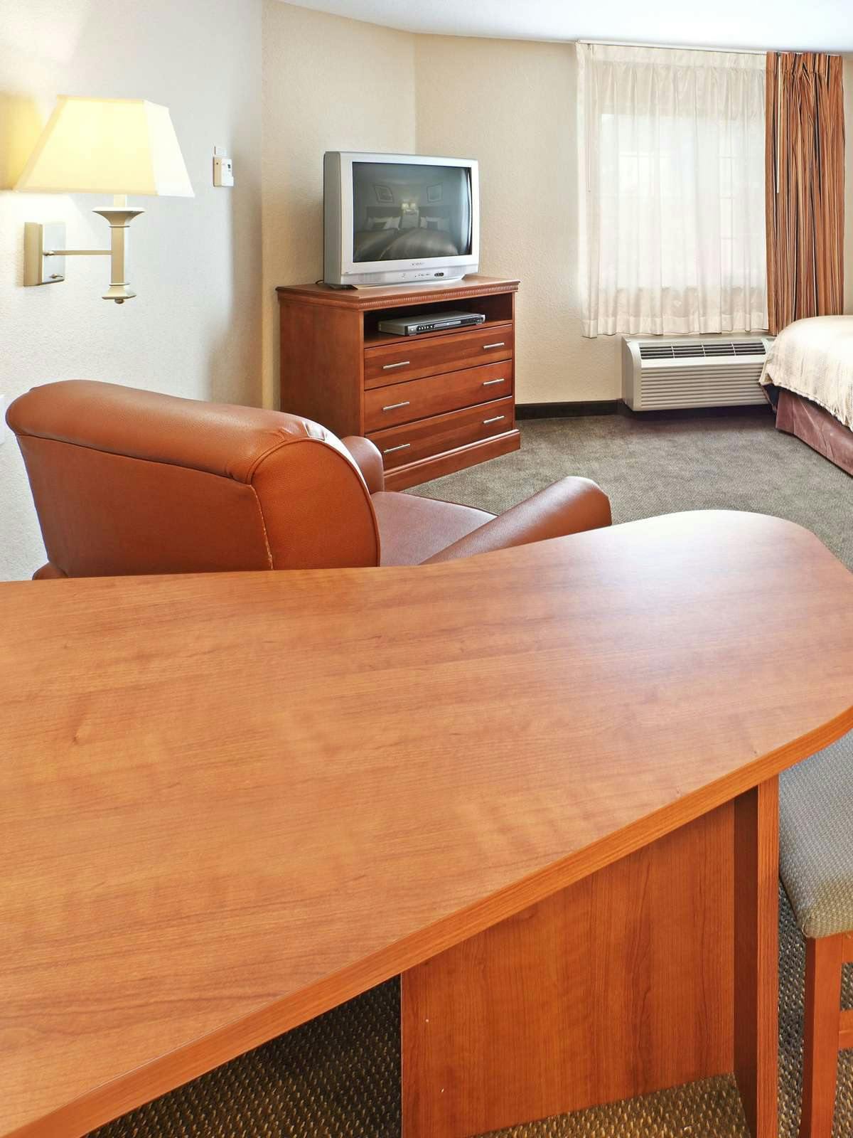 Hotel Candlewood Suites West Little Rock photo 2