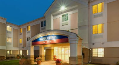 Candlewood Suites Windsor Locks Bradley Airport