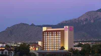 Crowne Plaza Albuquerque