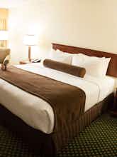 Hotel Crowne Plaza Hickory photo 2