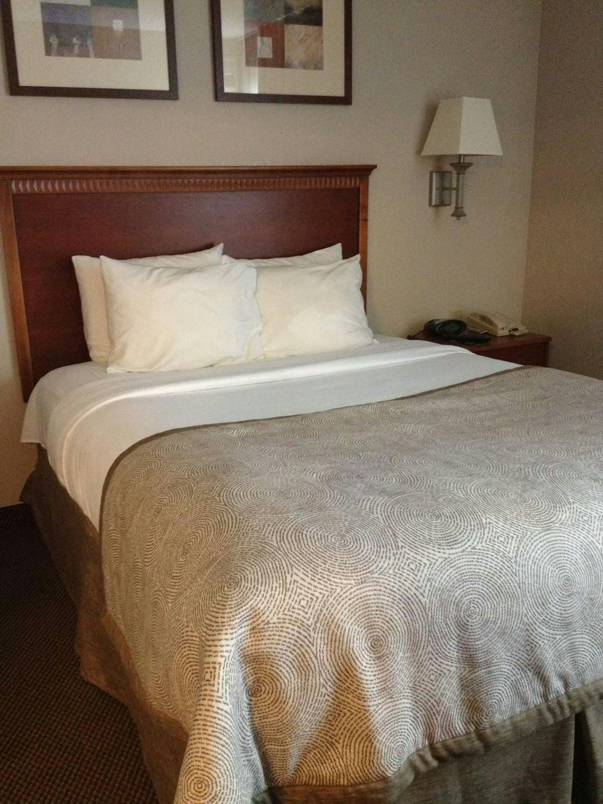 Hotel Candlewood Suites Fort Wayne NW photo 1