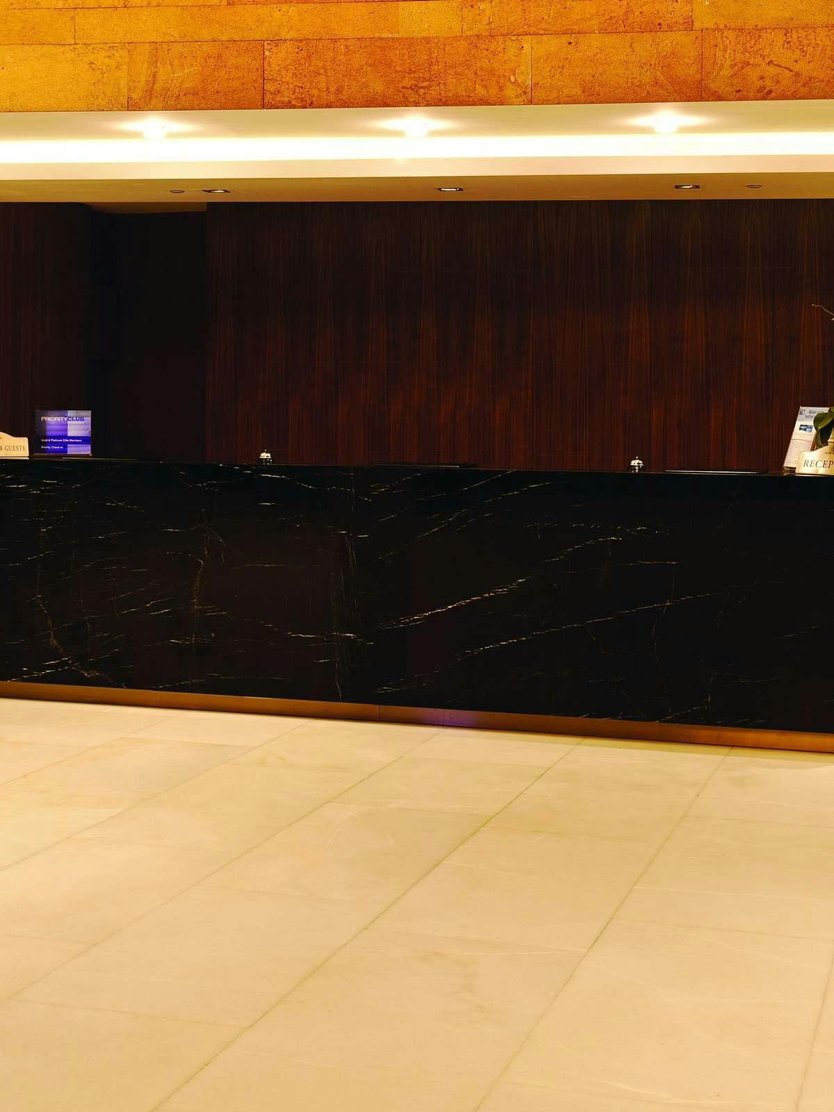 Hotel Crowne Plaza Istanbul Harbiye photo 4