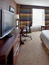 Hotel Crowne Plaza Kansas City Downtown photo 2