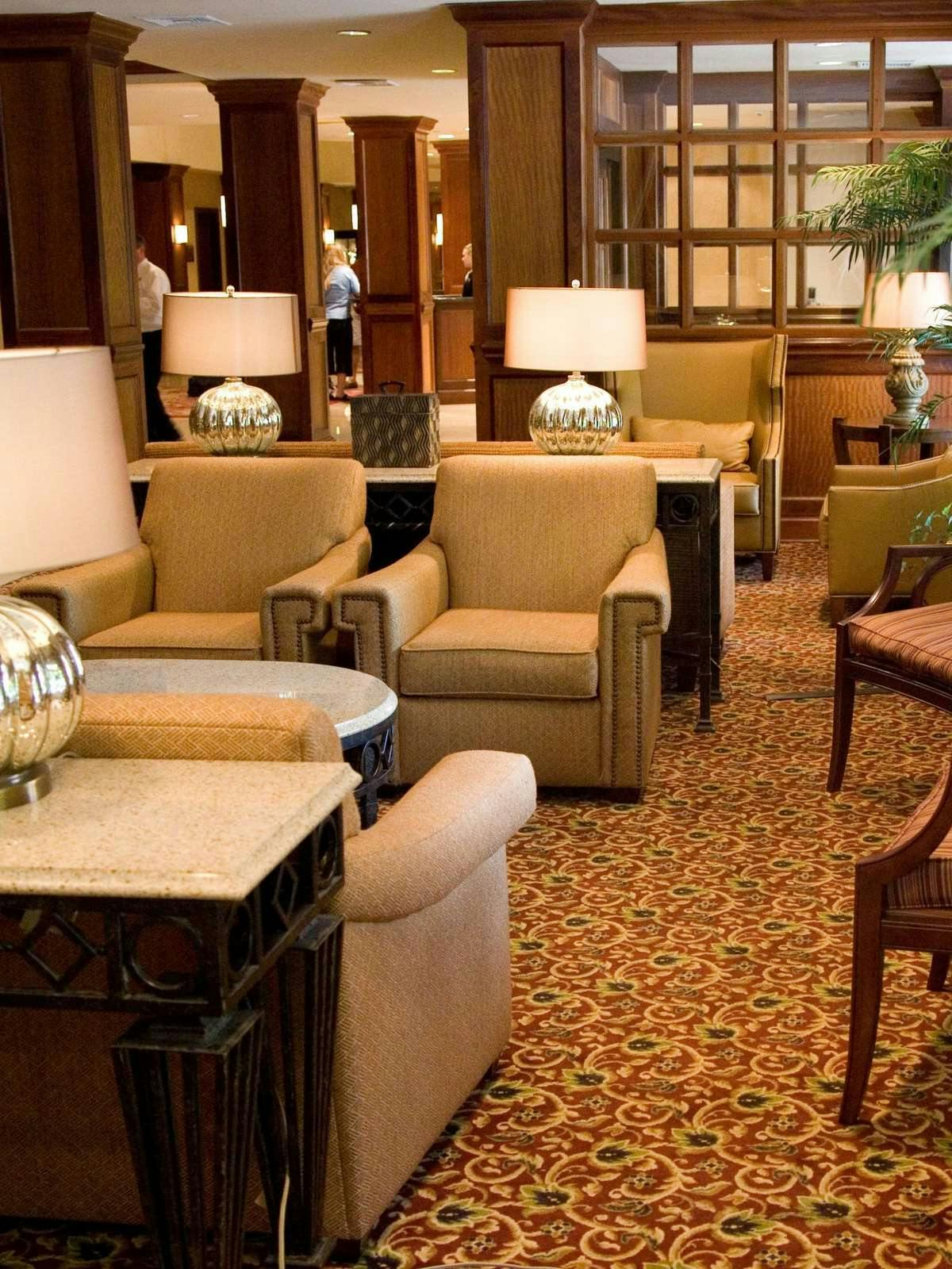 Hotel Crowne Plaza Knoxville Downtown University photo 3