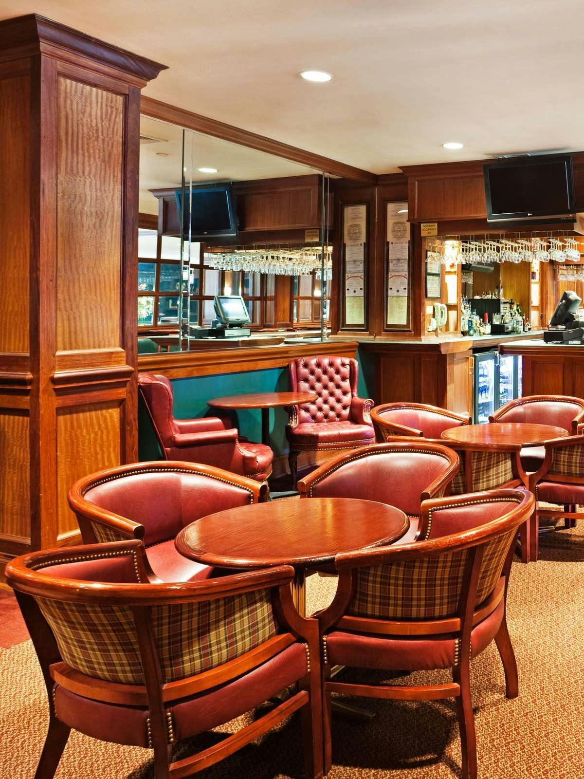 Hotel Crowne Plaza Knoxville Downtown University photo 5