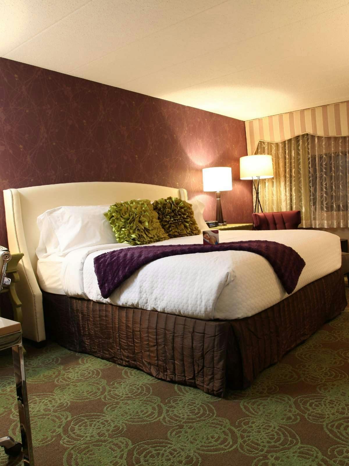 Hotel Crowne Plaza Lansing West photo 1