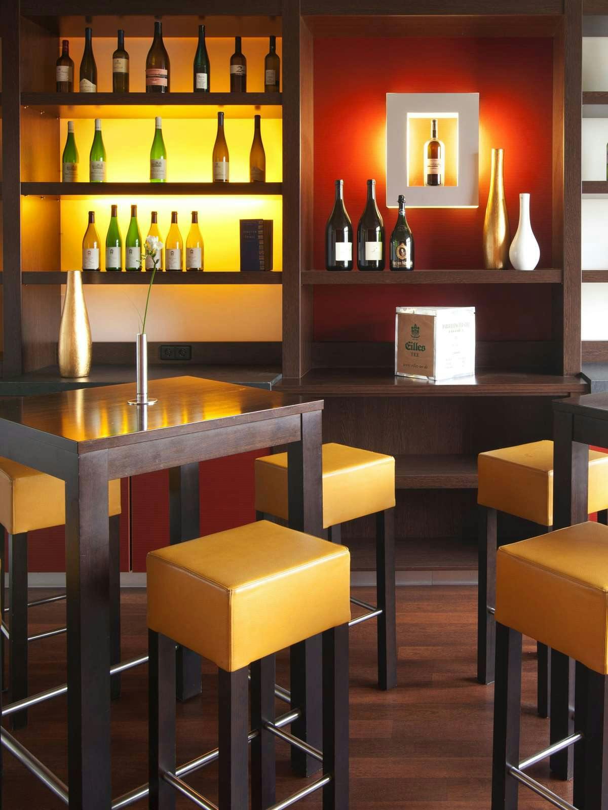 Hotel Holiday Inn Berlin Airport Conf Centre photo 5