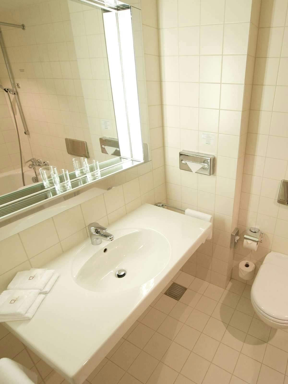 Hotel Holiday Inn Berlin - City West photo 3